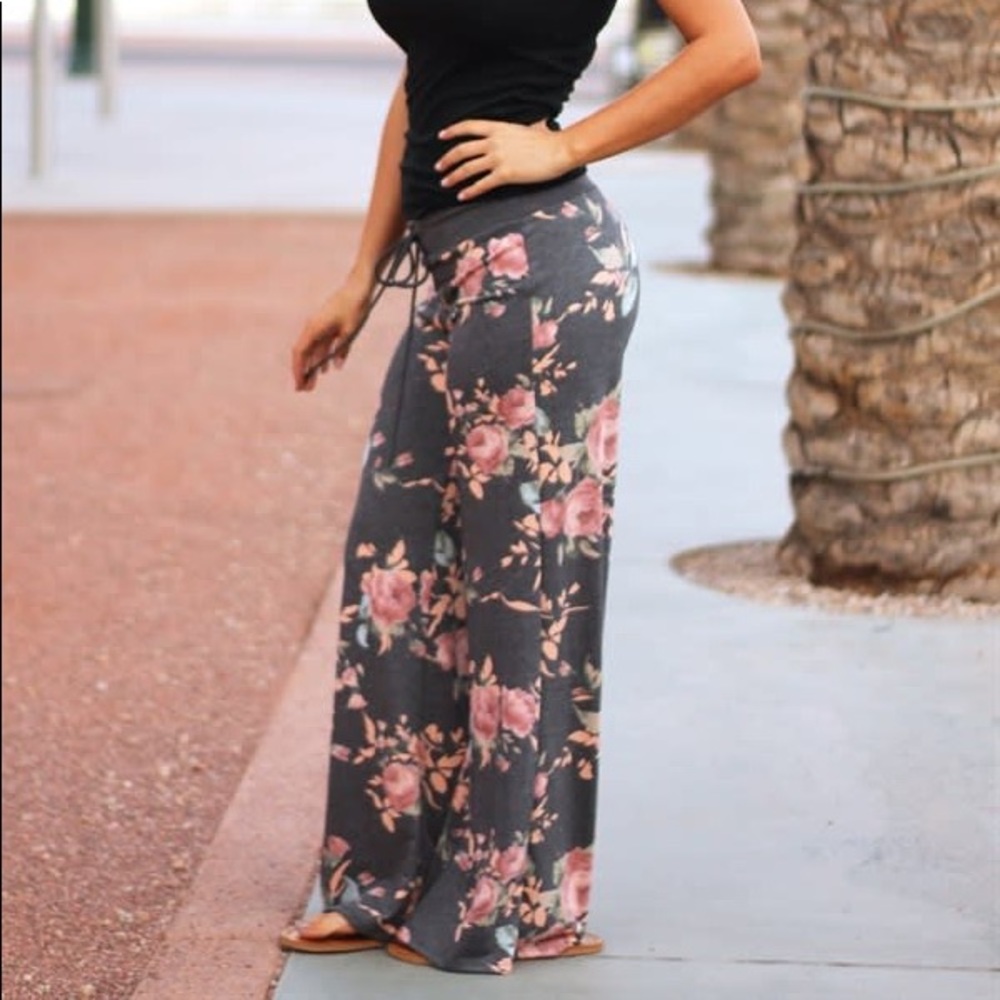 Floral Lounge Pants -Charcoal Gray